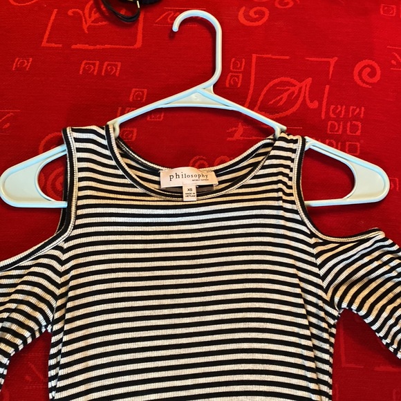 Philosophy long sleeved knit top - Picture 2 of 4